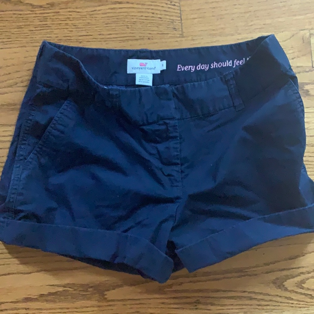 Vineyard vines shorts